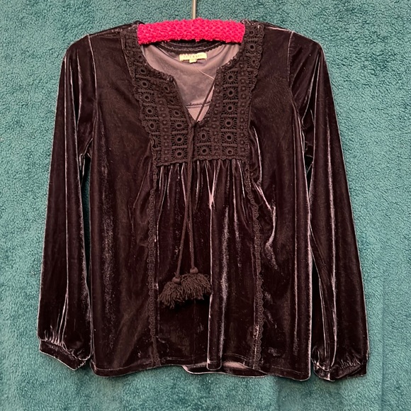 Kate and Sam women’s small blouse in velvety feel navy blue - Picture 1 of 4